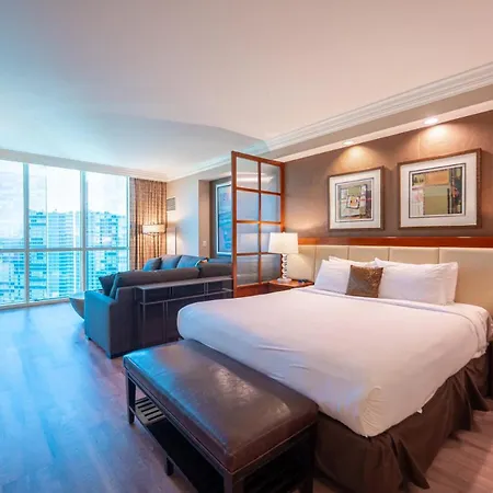 No Resort Fee Strip View Suite &Free Valet &Pool